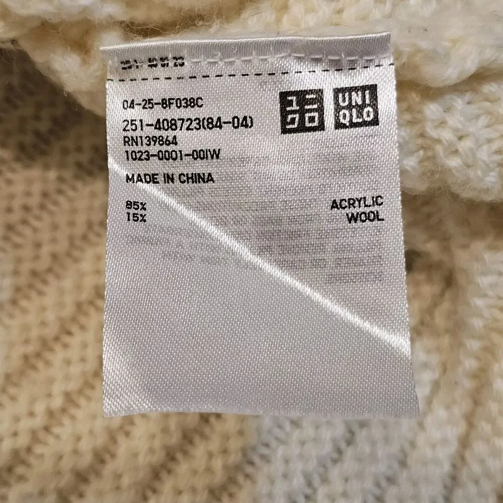 Uniqlo Cream Cable Knit Sweater Womens Chunky Wool Acrylic Blend Crew Neck Large